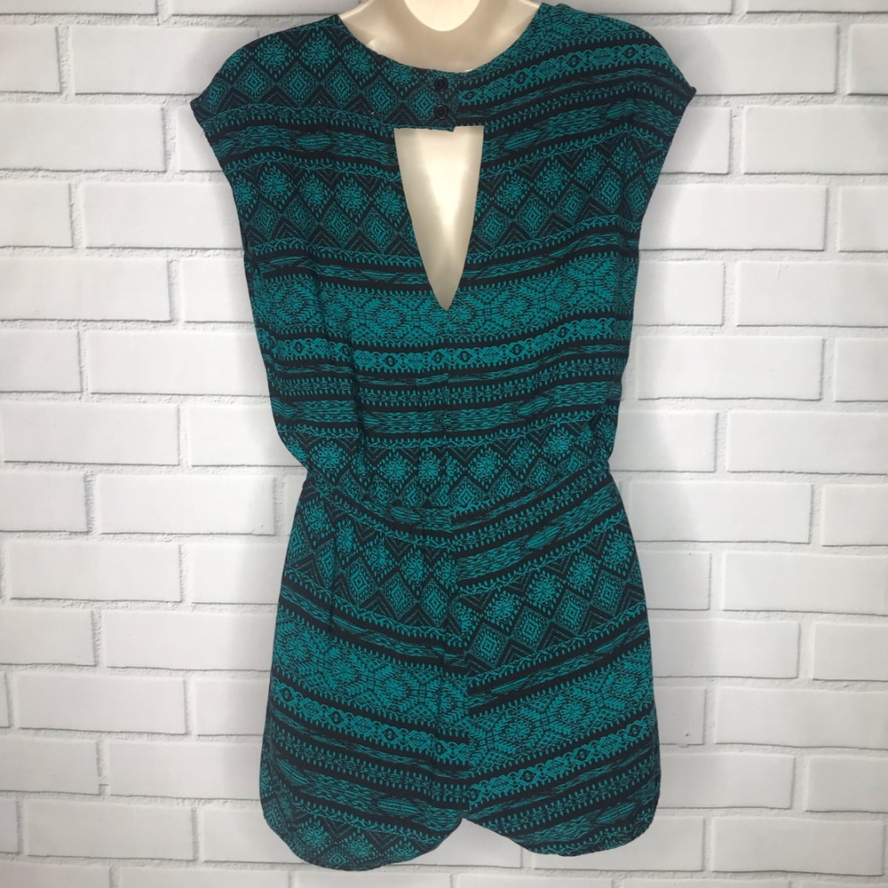 Romper - Picture 4 of 6